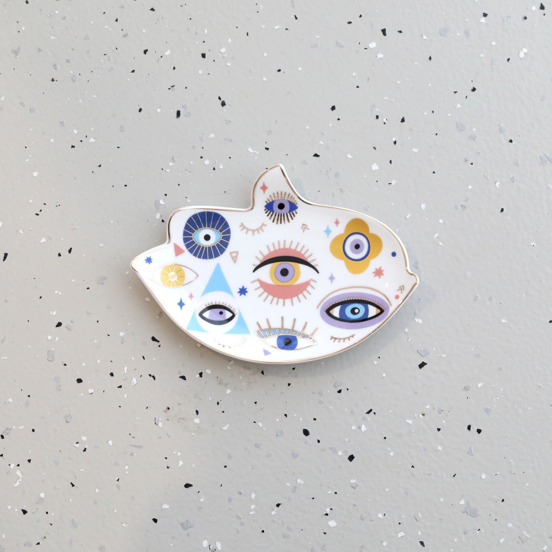 Versatile Ceramic Display Plate for Jewellery and Accessories by Mrs V