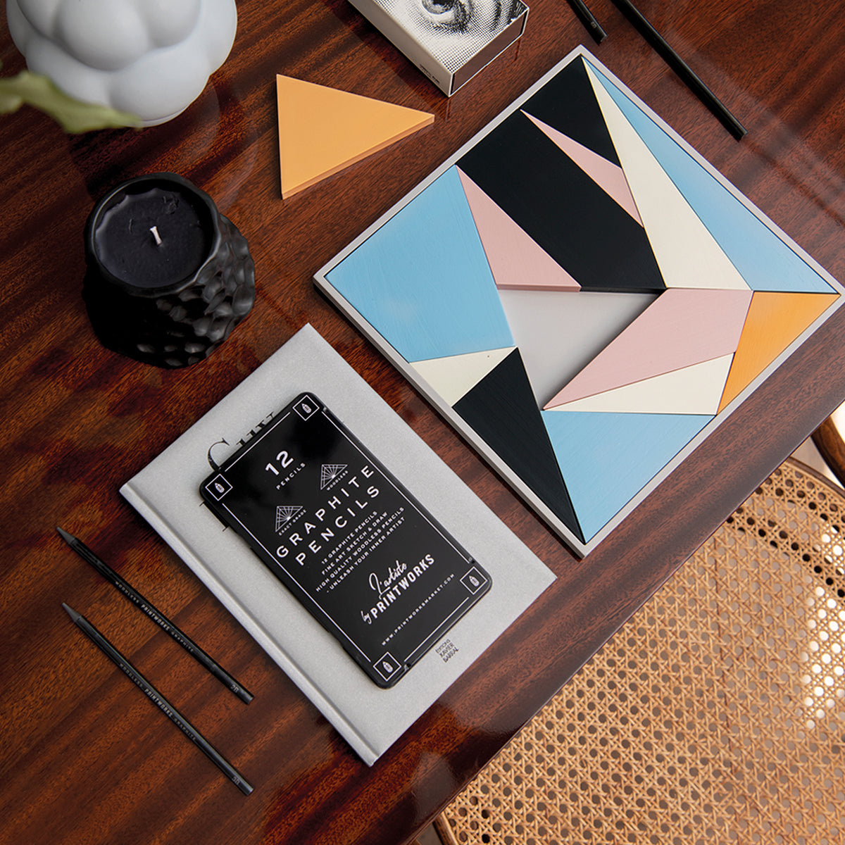High-Quality Woodless Graphite Pencils for Fine Art Sketching and Drawing