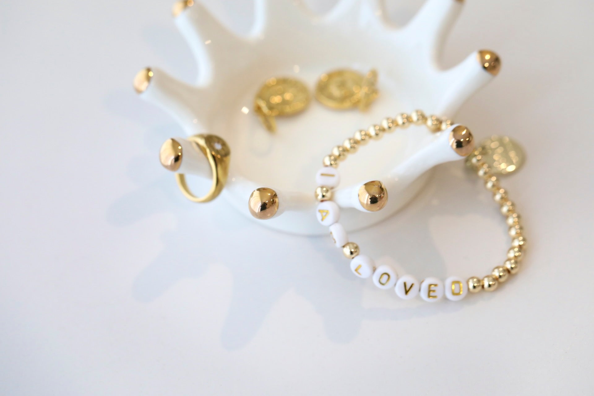 Crown Jewellery Holder