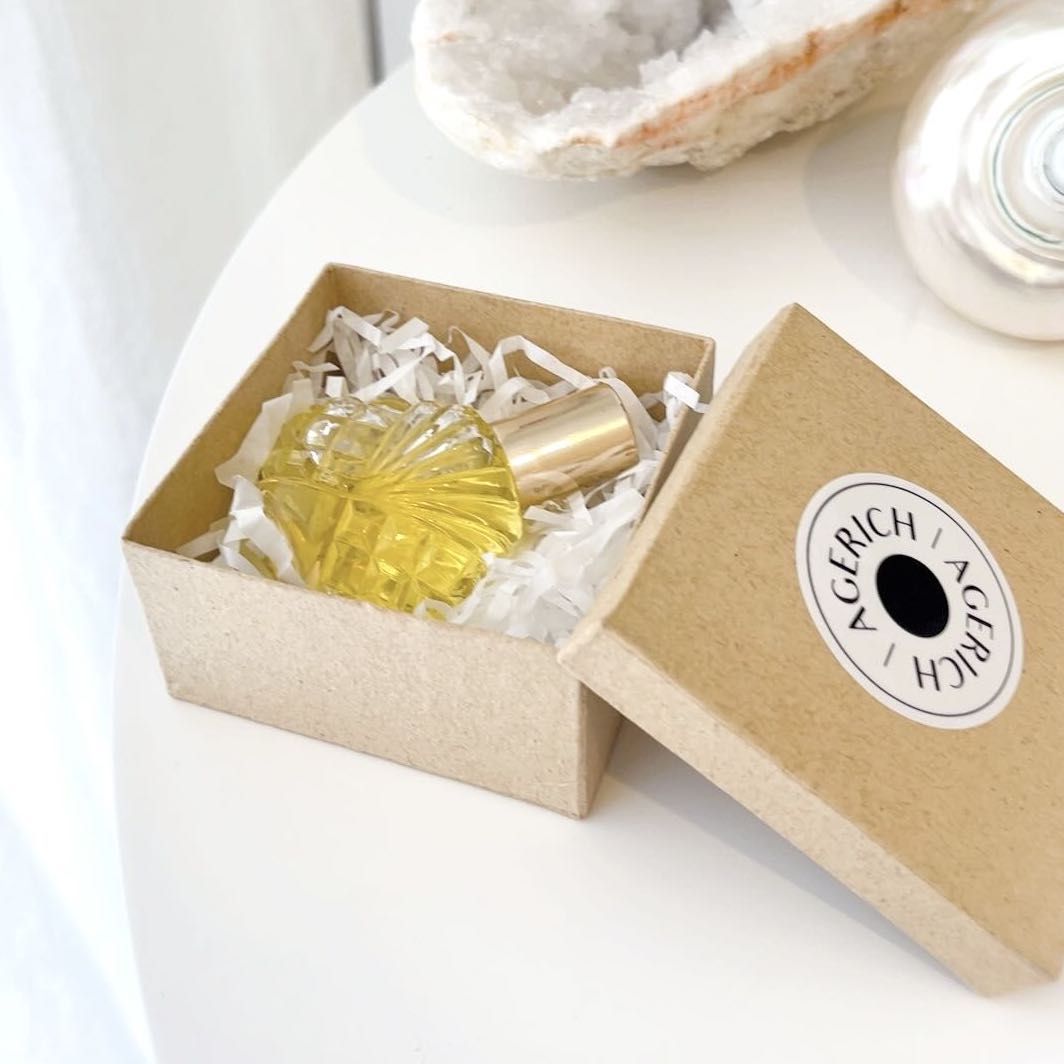 Grape Seed Oil Based Gold Magic Remedy by Mrs V – Calming and Uplifting