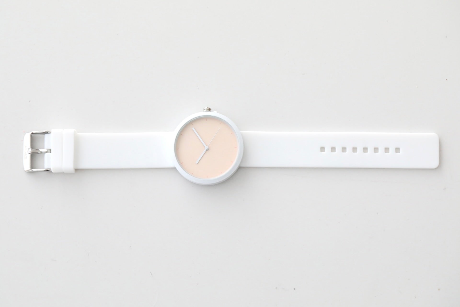 Minimalist Pink Quartz Wristwatches