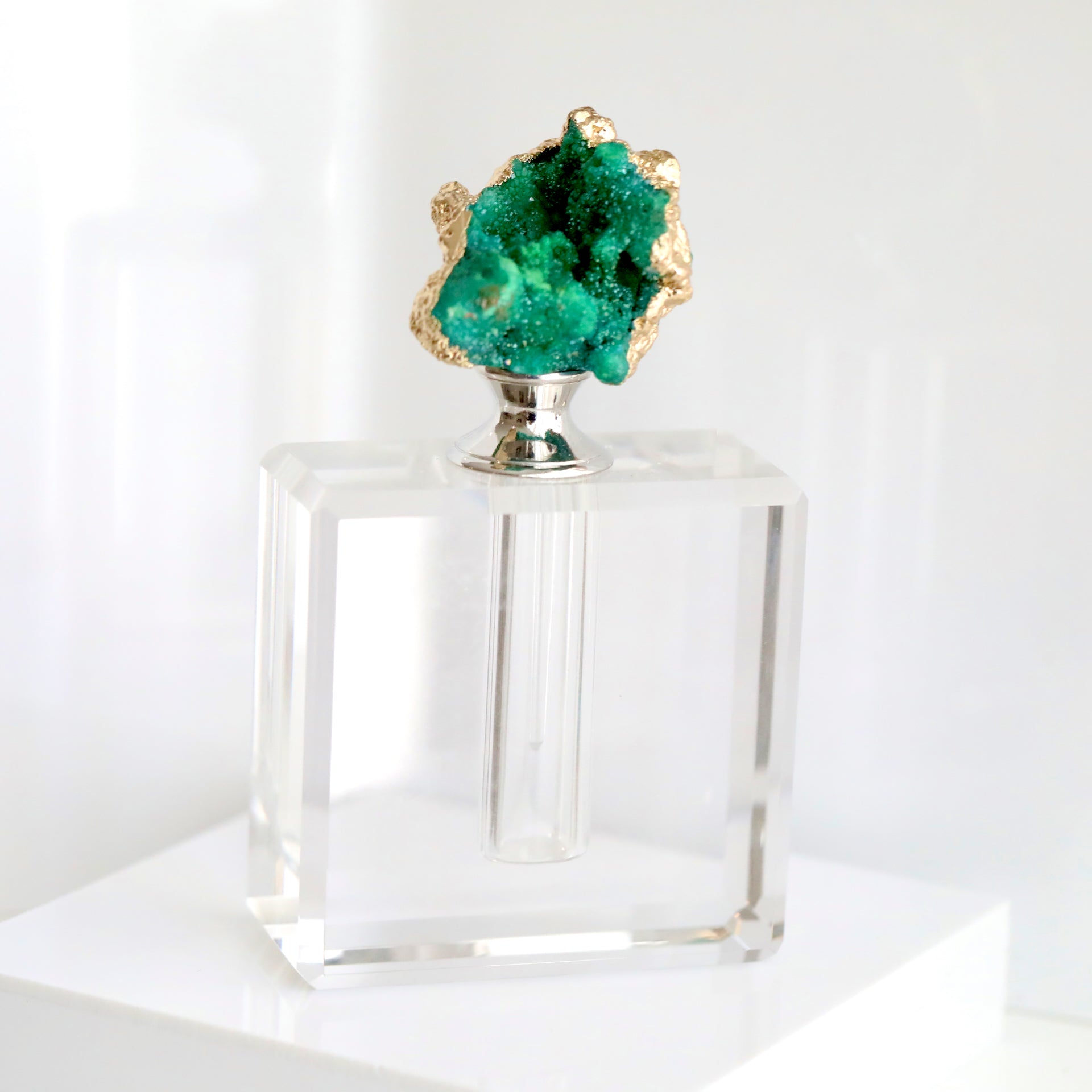 CRYSTAL BOTTLE - GREEN AGATE