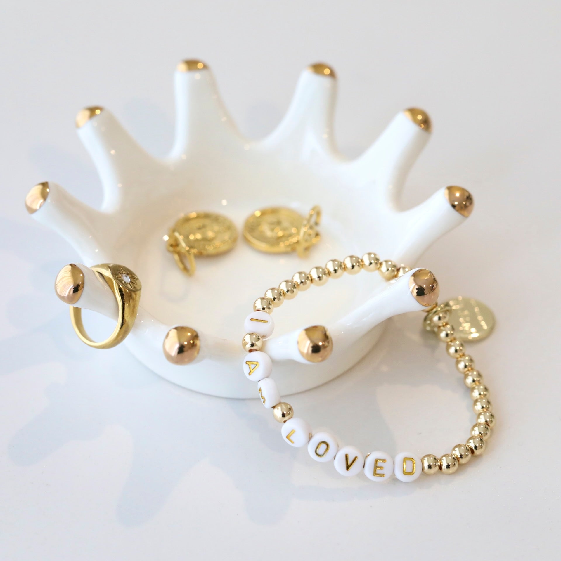 Crown Jewellery Holder